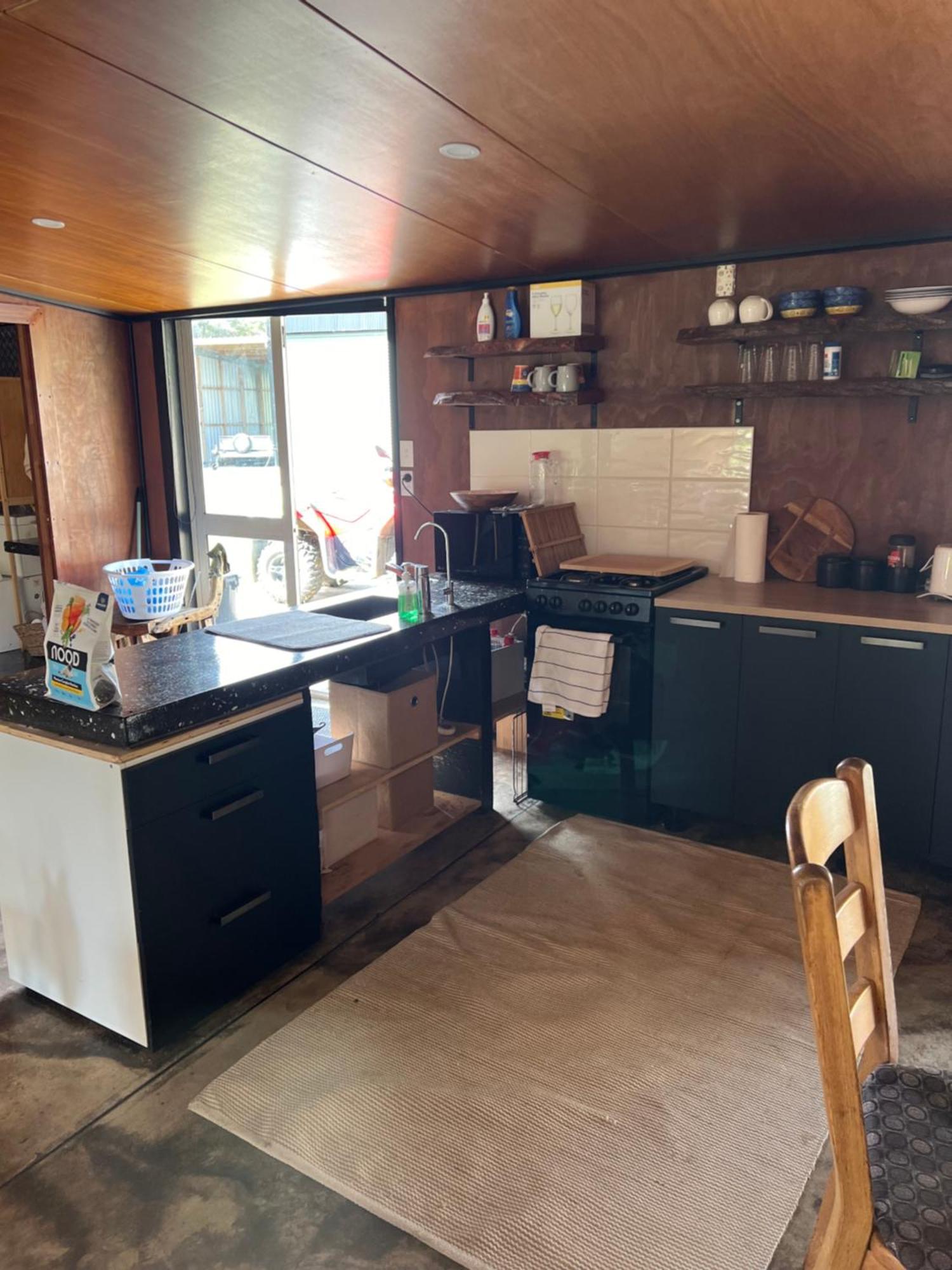 Wainui  Self Contained Open Shed Space מראה חיצוני תמונה