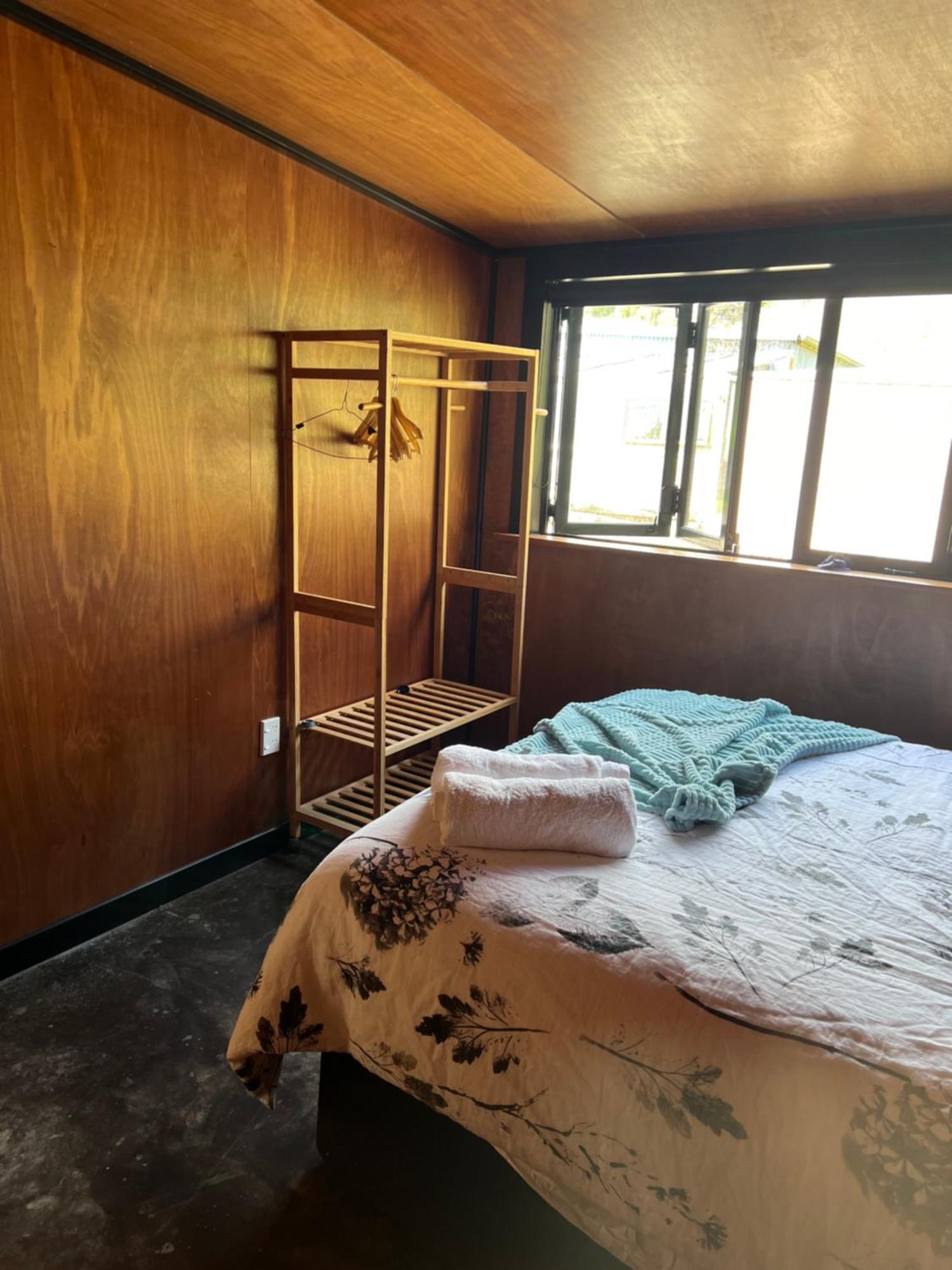 Wainui  Self Contained Open Shed Space מראה חיצוני תמונה